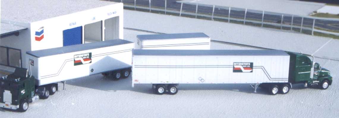 interstate.jpg (34369 bytes)